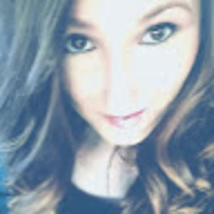 Meet your Posher, Desiree